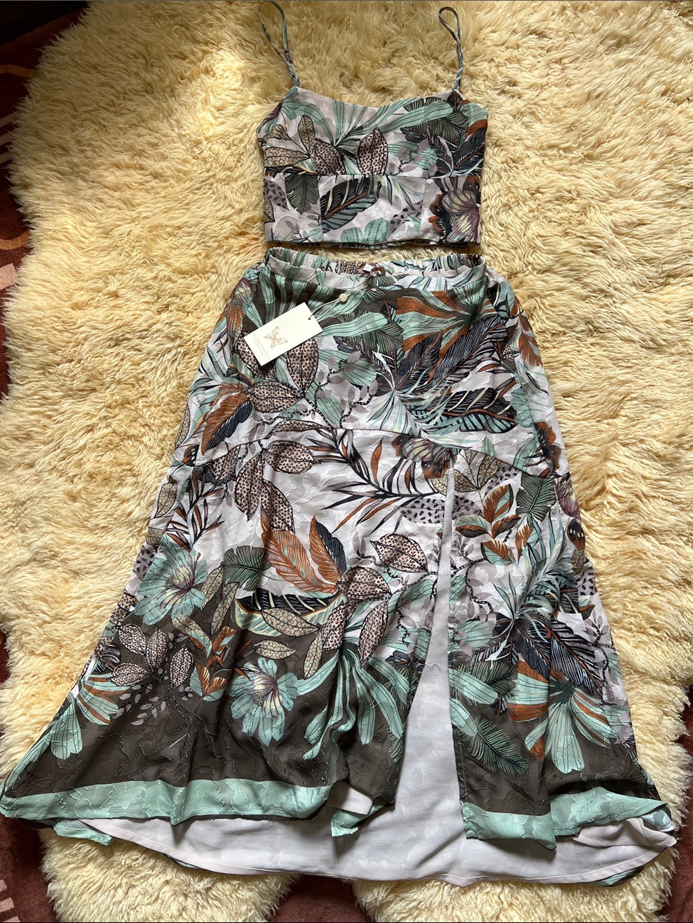 NWT Super Natural Sandra Skirt Set - Tropical Paradise - Skirt and Crop
